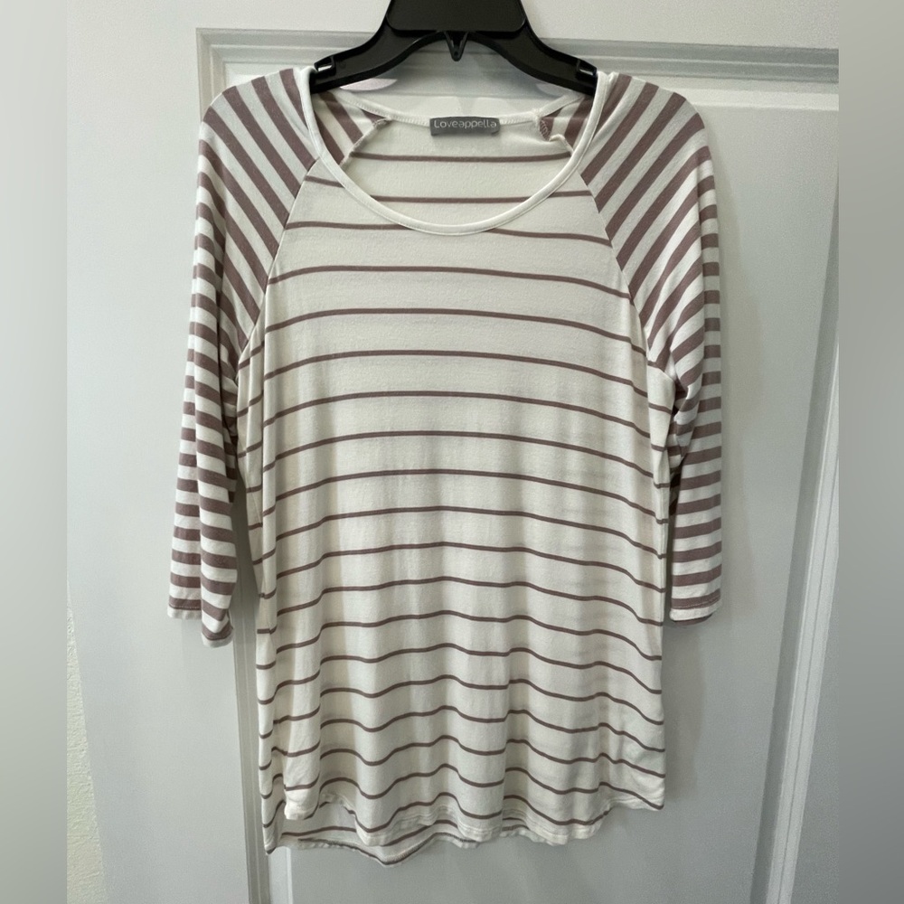 Women’s 3/4 sleeve knit top